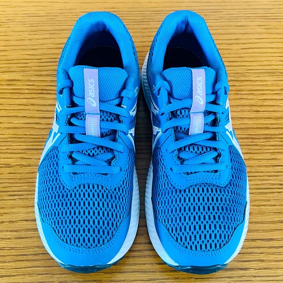 ASICS Contend 7 Women’s Size 5 - Picture 3 of 16